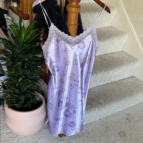Maidenform Lavender Floral Chemise - Picture 1 of 10